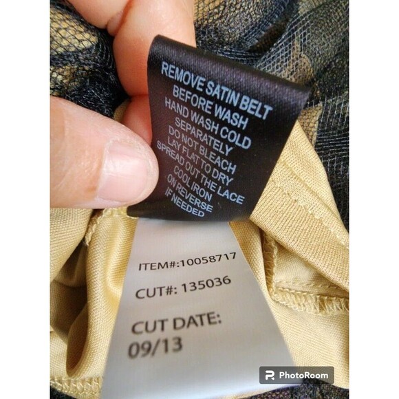 Torrid Lace Cocktail Dress Underskirt Lined Black/Gold NEW Size 22 - Picture 8 of 8